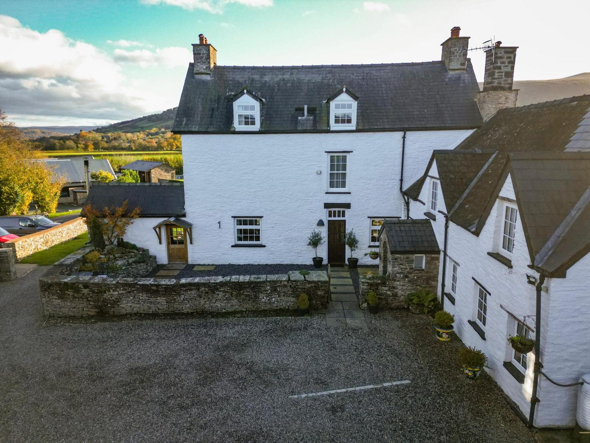 Ty Newydd B&B เบรคอน ภายนอก รูปภาพ